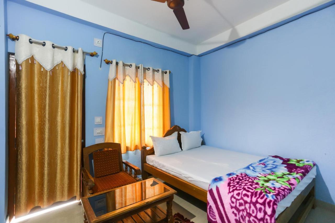 Spot On 61585 Patra Palace Konark Luaran gambar